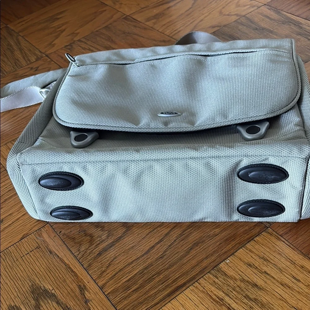 Tumi Gray/Silver Messenger Bag with Modern Design and Durable Material